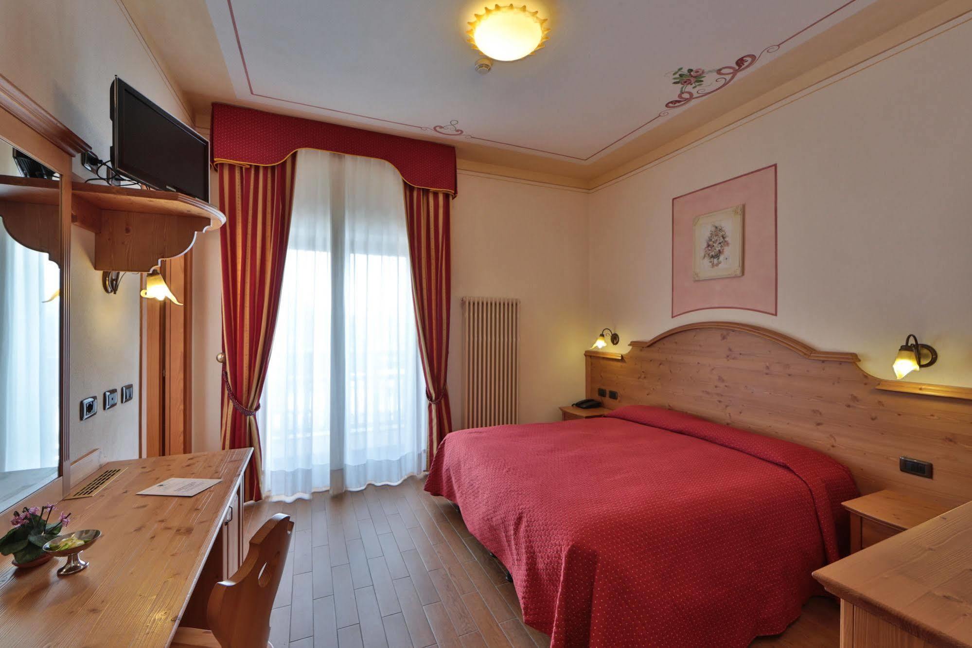 Hotel Fai Fai della Paganella Dış mekan fotoğraf